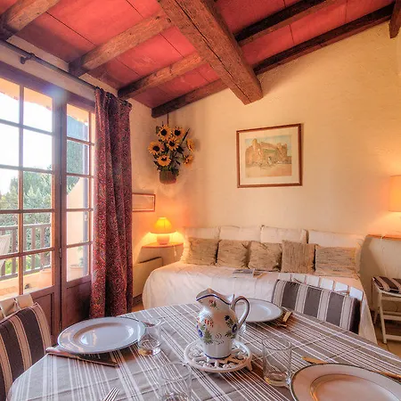 Les Oiseaux Hotel 4*